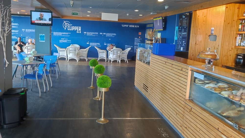 Clipper Bar